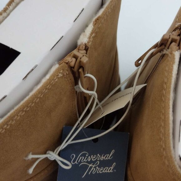 Universal Thread "May" Suede Booties with Memory Foam Insole Tan Size 9 NWT - Picture 10 of 10